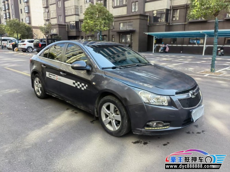 15年雪佛兰科鲁兹轿车抵押车出售