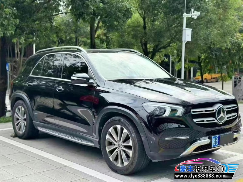 23年奔驰GL轿车抵押车出售