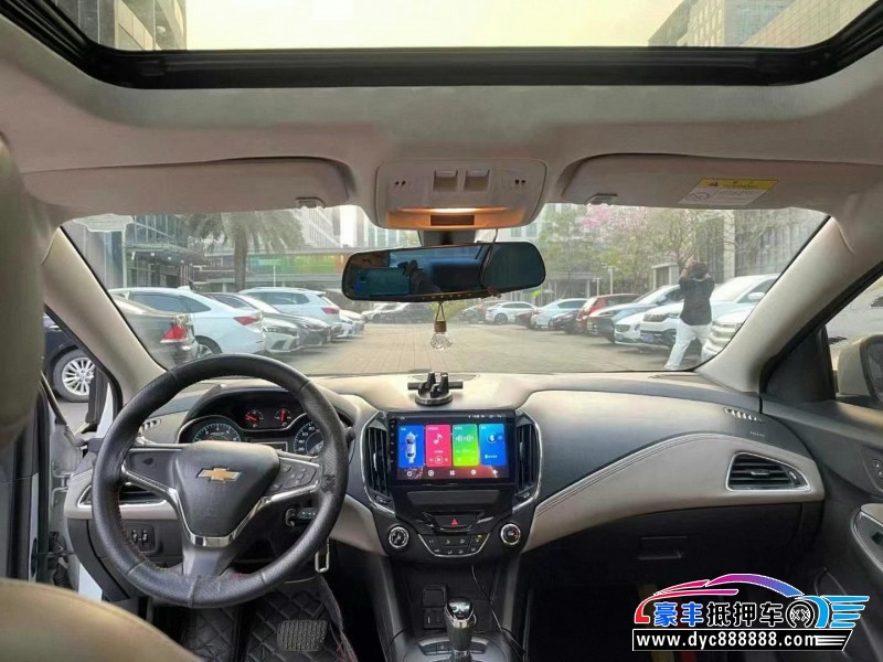 15年雪佛兰科鲁兹轿车抵押车出售