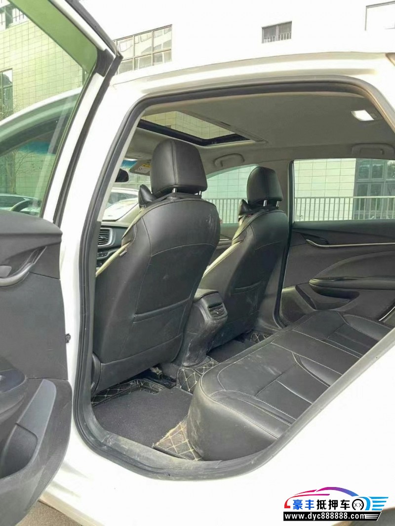 20年别克英朗轿车抵押车出售