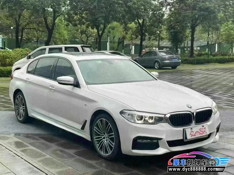18年宝马5系轿车抵押车出售