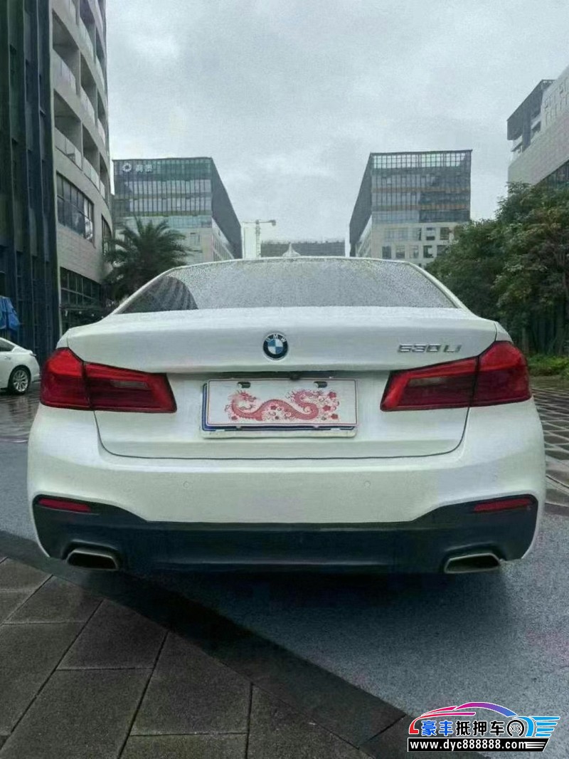 18年宝马5系轿车抵押车出售