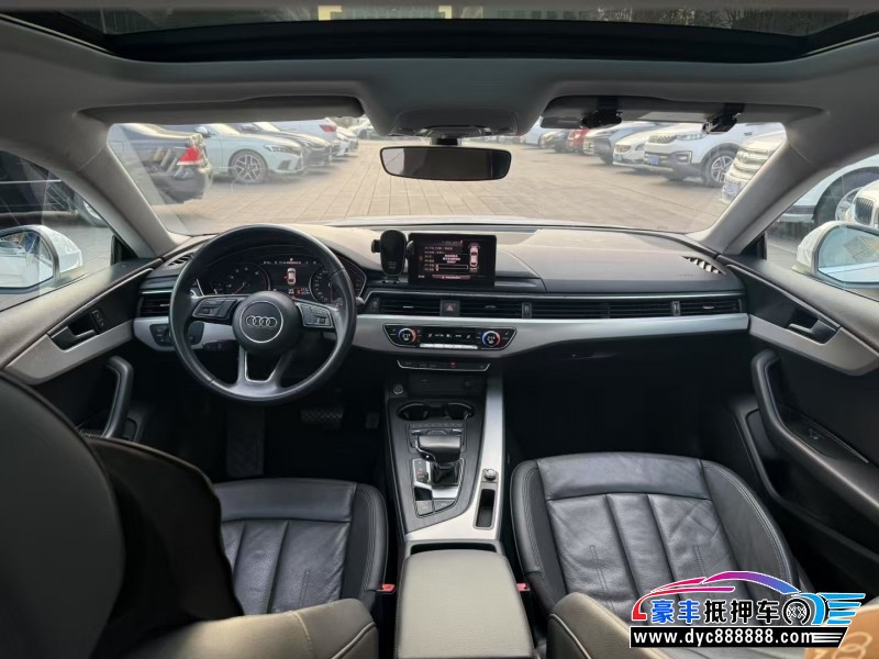 19年奥迪A5轿车抵押车出售