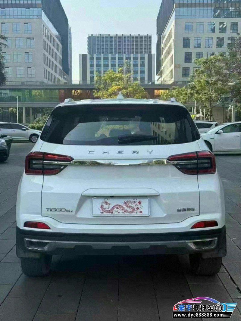 23年奇瑞瑞虎5轿车抵押车出售