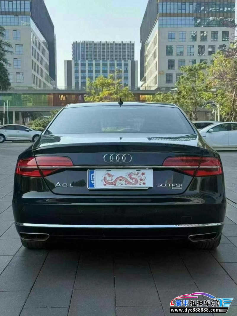 18年奥迪A8L轿车抵押车出售