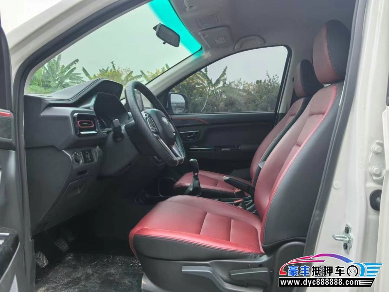 23年SWM斯威汽车大虎轿车抵押车出售