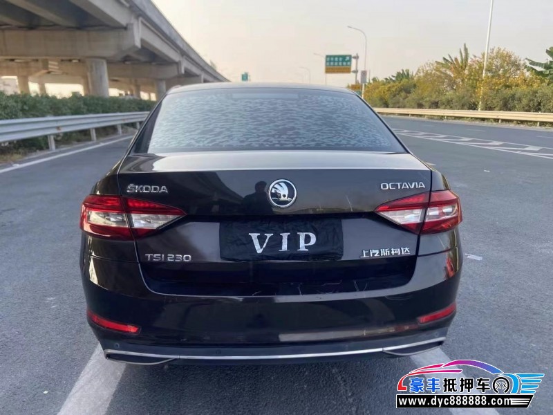 17年斯柯达明锐MPV抵押车出售