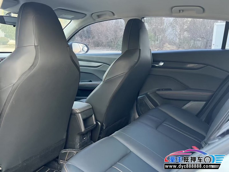 24年东风风神奕炫轿车抵押车出售