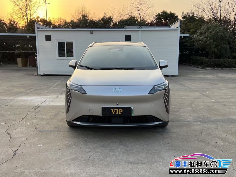 23年埃安Y70轿车抵押车出售