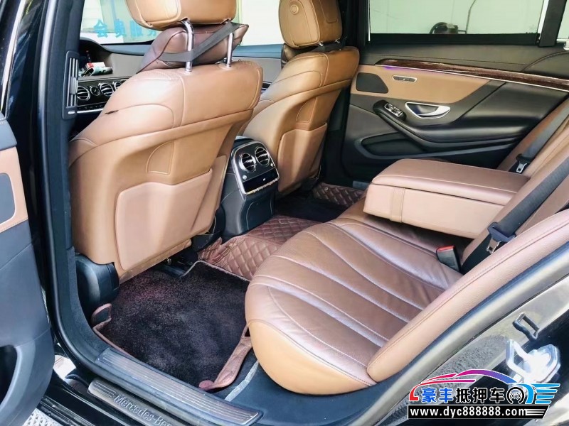 19年奔驰S轿车抵押车出售