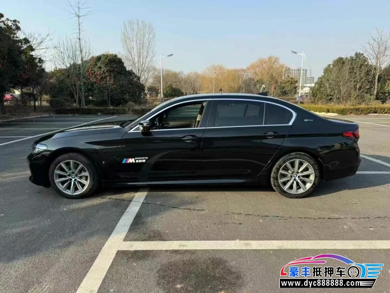 18年宝马5系轿车抵押车出售