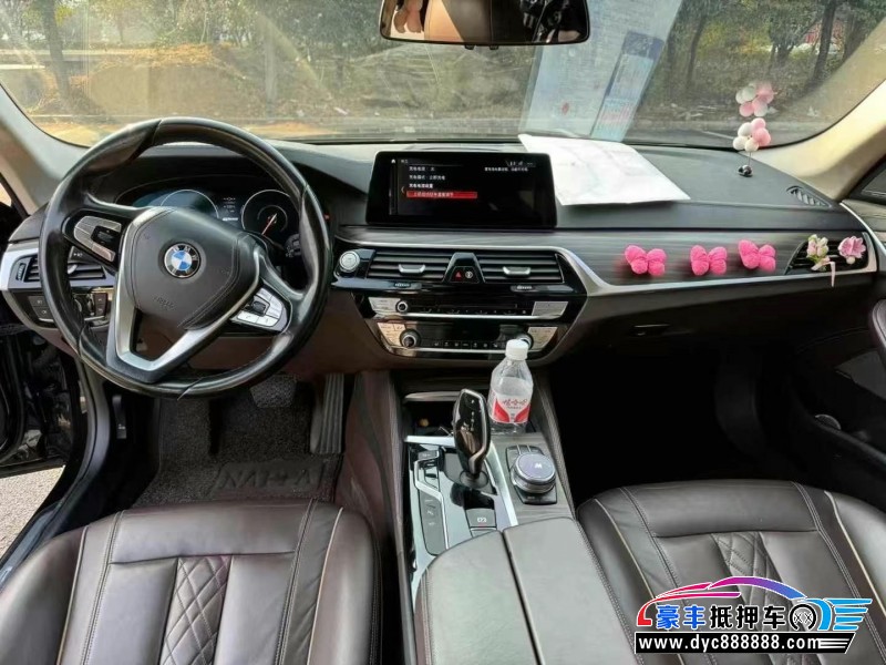 18年宝马5系轿车抵押车出售