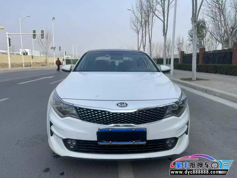 18年起亚K5轿车抵押车出售