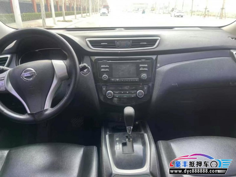 15年日产奇骏轿车抵押车出售