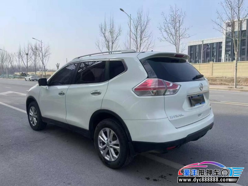 15年日产奇骏轿车抵押车出售