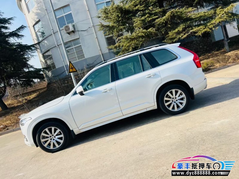 17年沃尔沃XC90轿车抵押车出售