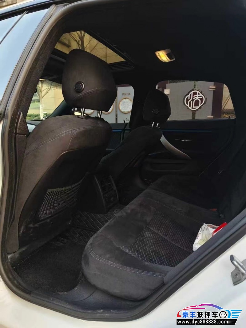 17年宝马4系轿车抵押车出售