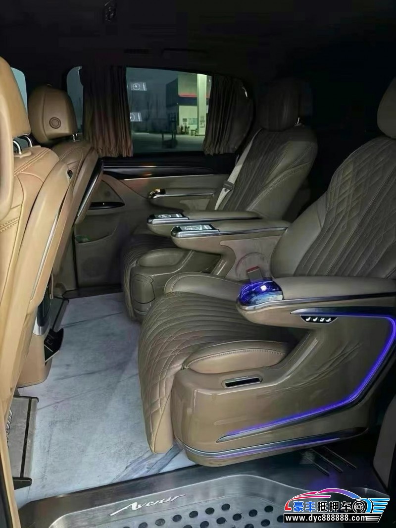 21年别克GL8轿车抵押车出售