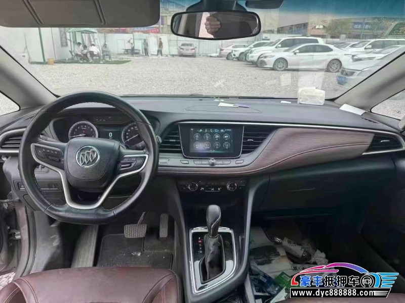 18年别克别克GL6轿车抵押车出售