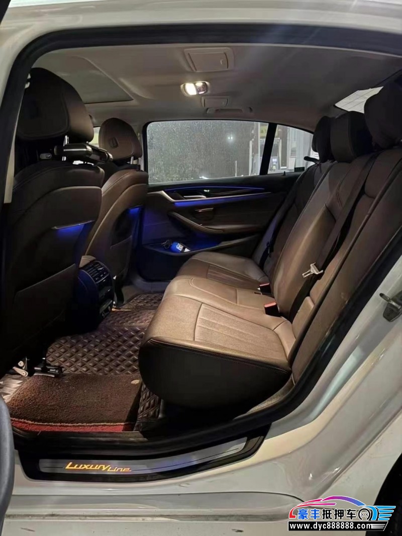 19年宝马5系轿车抵押车出售