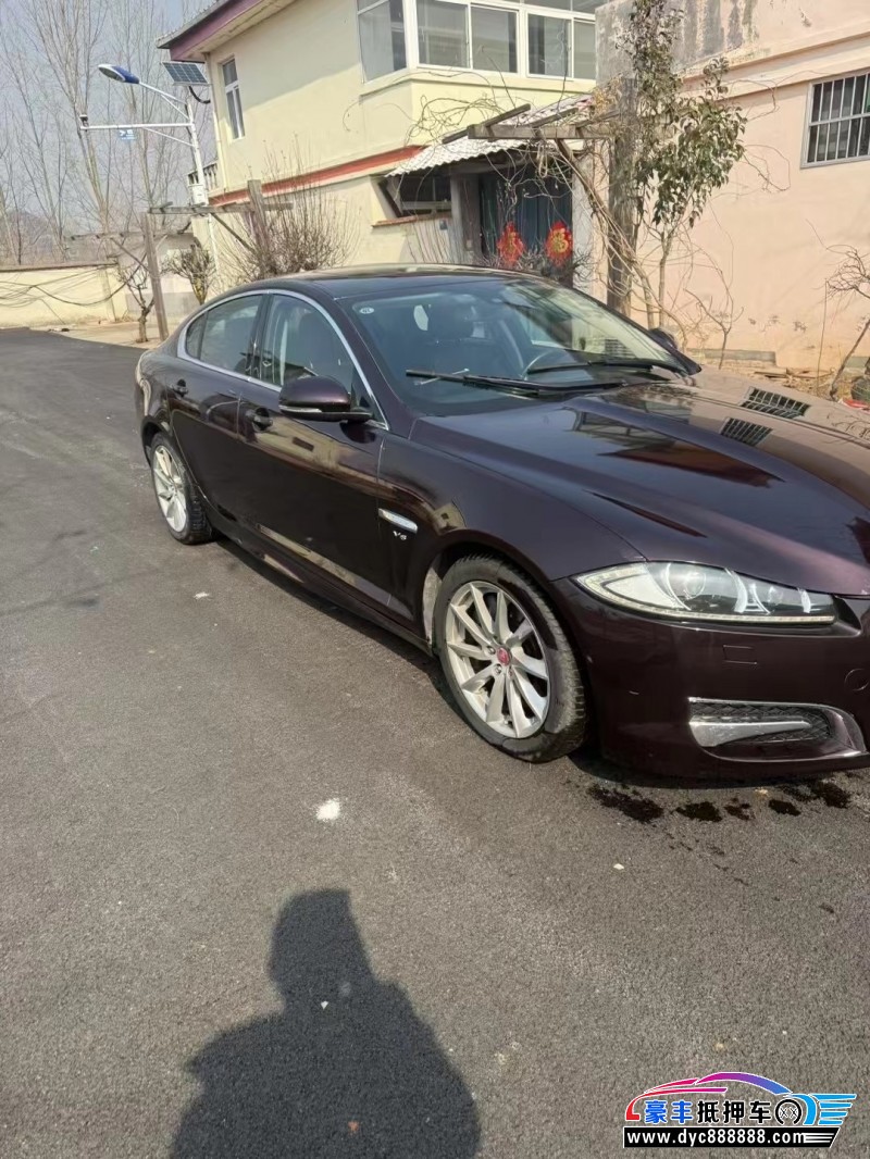 14年捷豹XF轿车抵押车出售