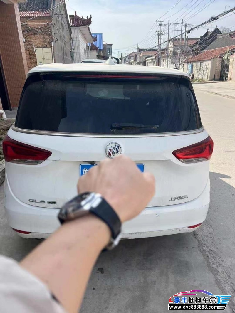 19年别克别克GL6轿车抵押车出售