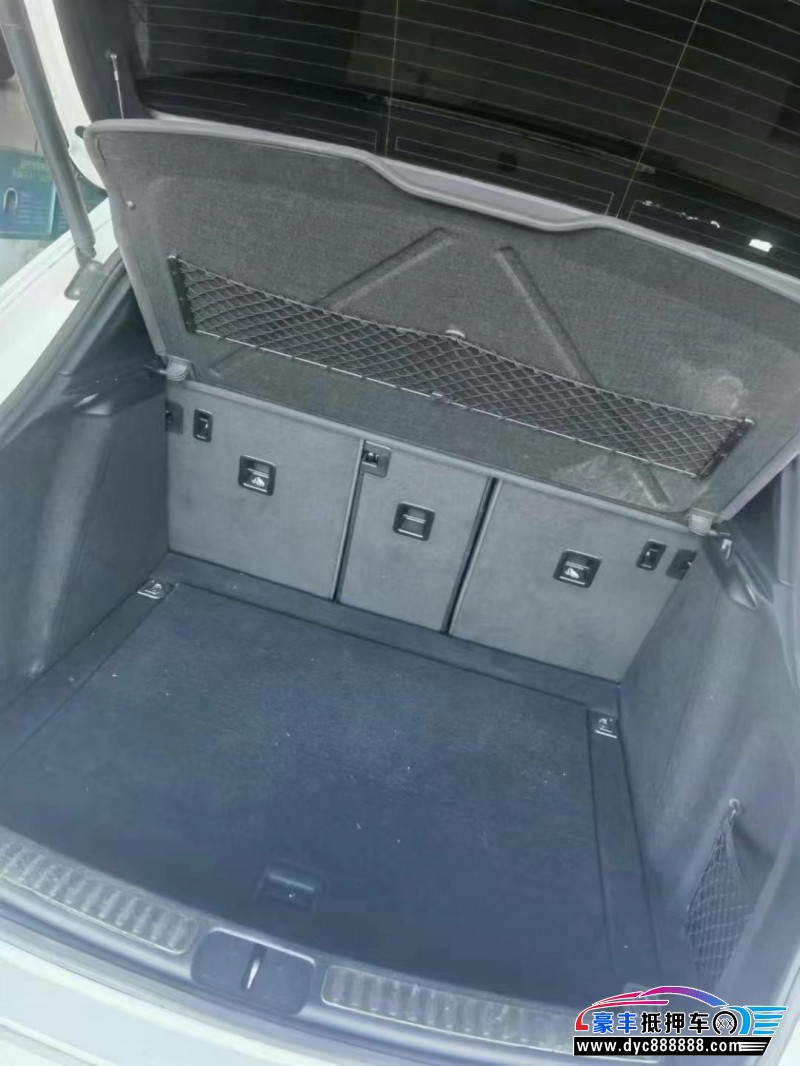 15年保时捷Macan迈凯轿车抵押车出售