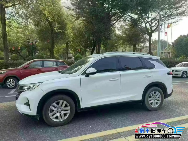 19年传祺GS5轿车抵押车出售