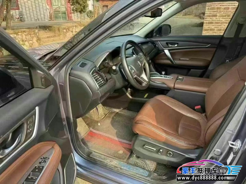 20年本田冠道轿车抵押车出售