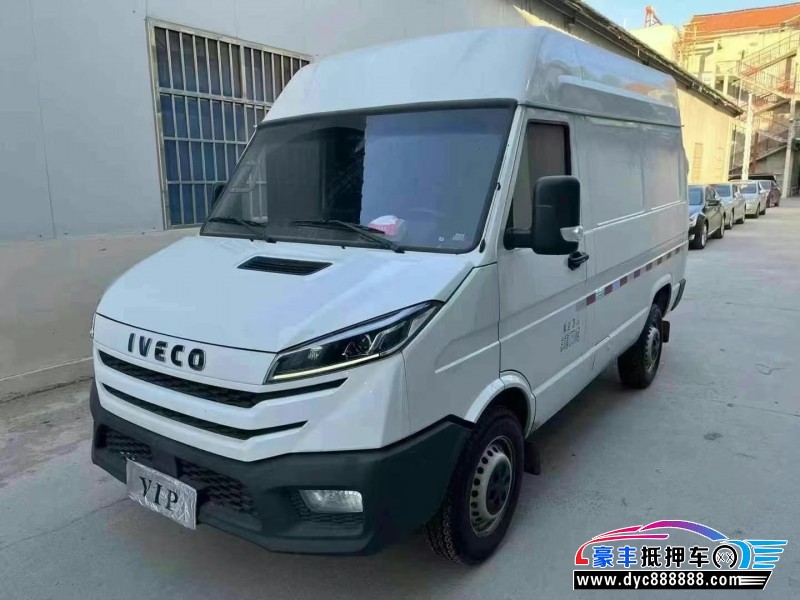 24年依维柯得意轿车抵押车出售