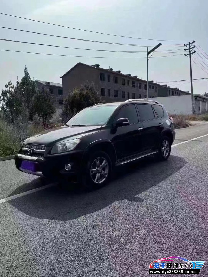 13年丰田RAV4轿车抵押车出售