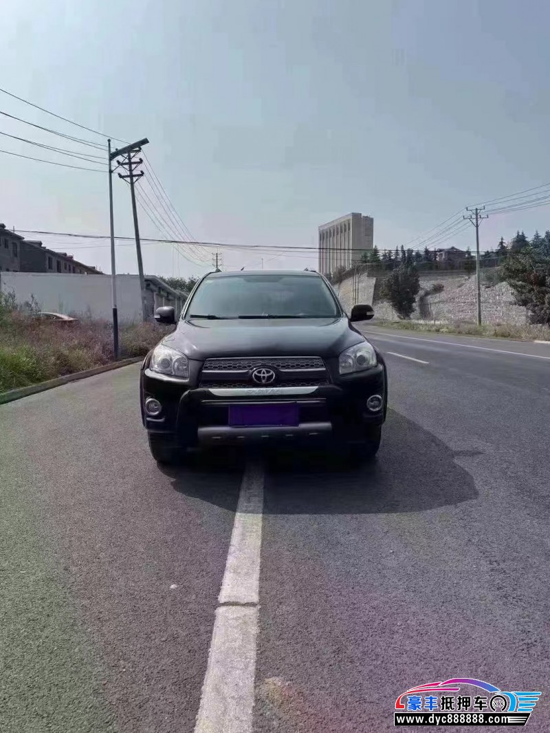 13年丰田RAV4轿车抵押车出售