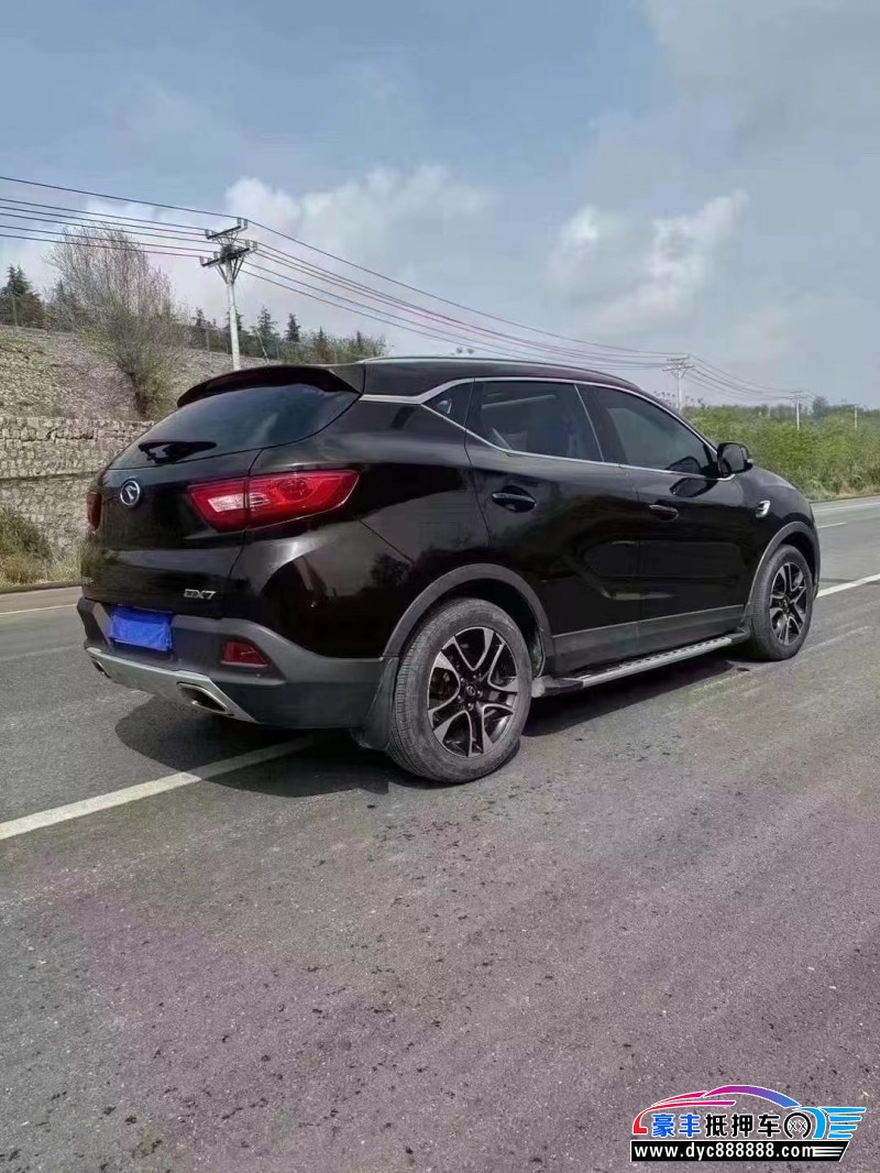 17年东南东南DX7轿车抵押车出售