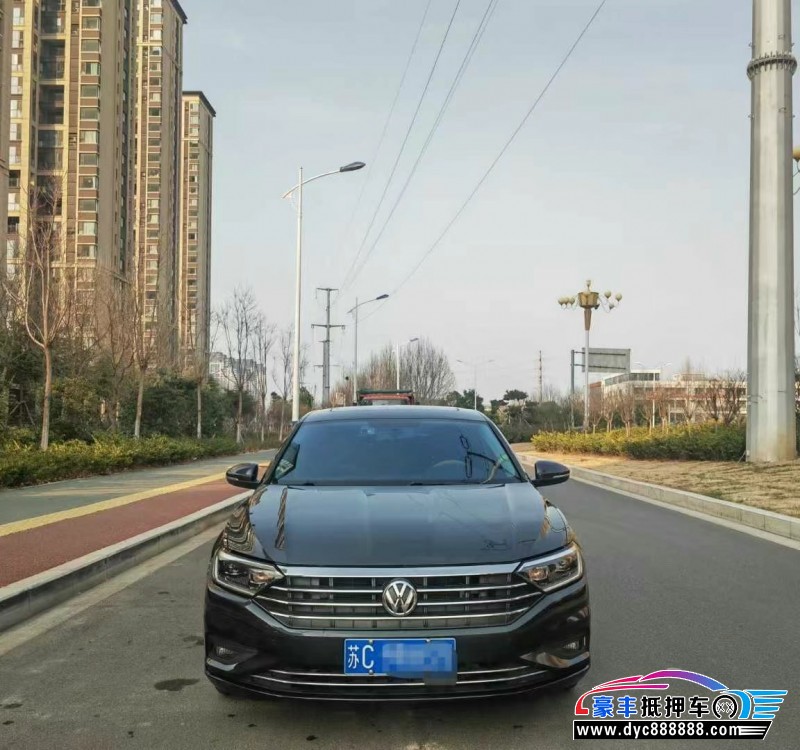 19年大众速腾轿车抵押车出售