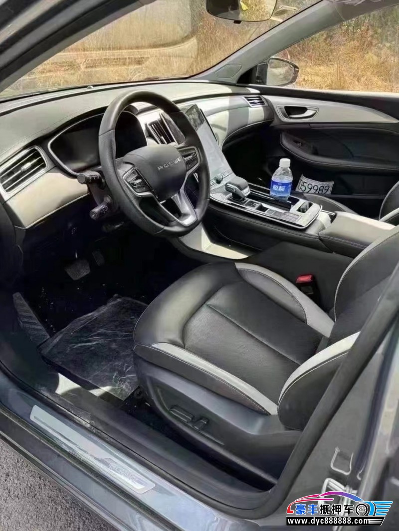 23年荣威ei6轿车抵押车出售