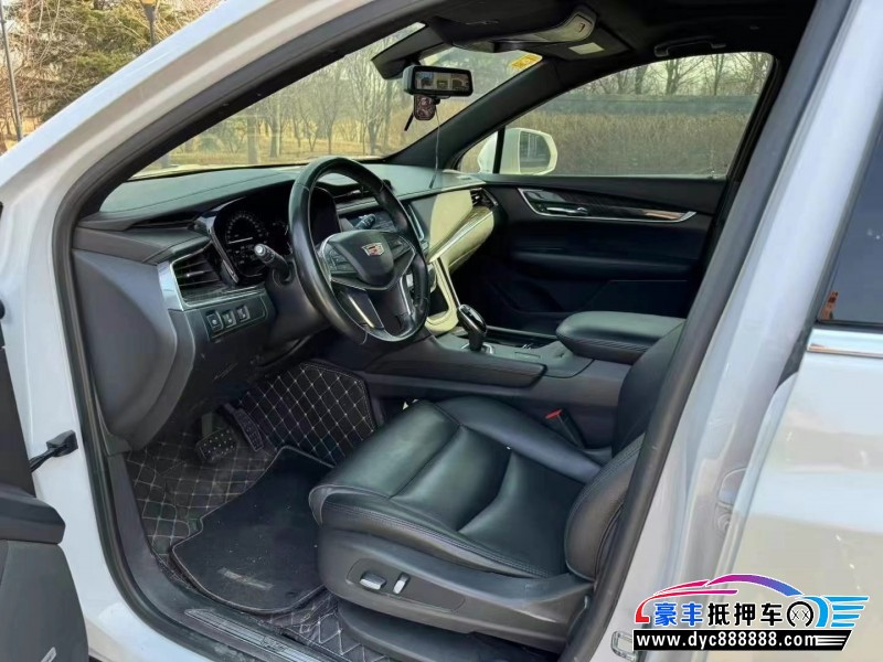 18年凯迪拉克XT5轿车抵押车出售
