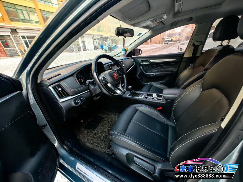 17年荣威i6轿车抵押车出售