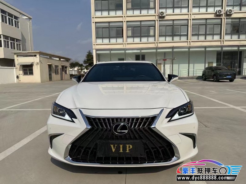 22年雷克萨斯ES轿车抵押车出售