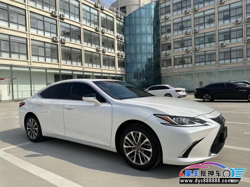 22年雷克萨斯ES轿车抵押车出售