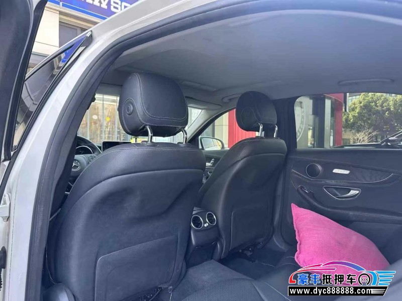 15年奔驰C轿车抵押车出售