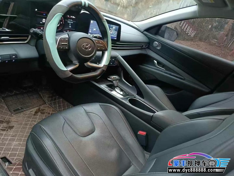 23年现代伊兰特轿车抵押车出售