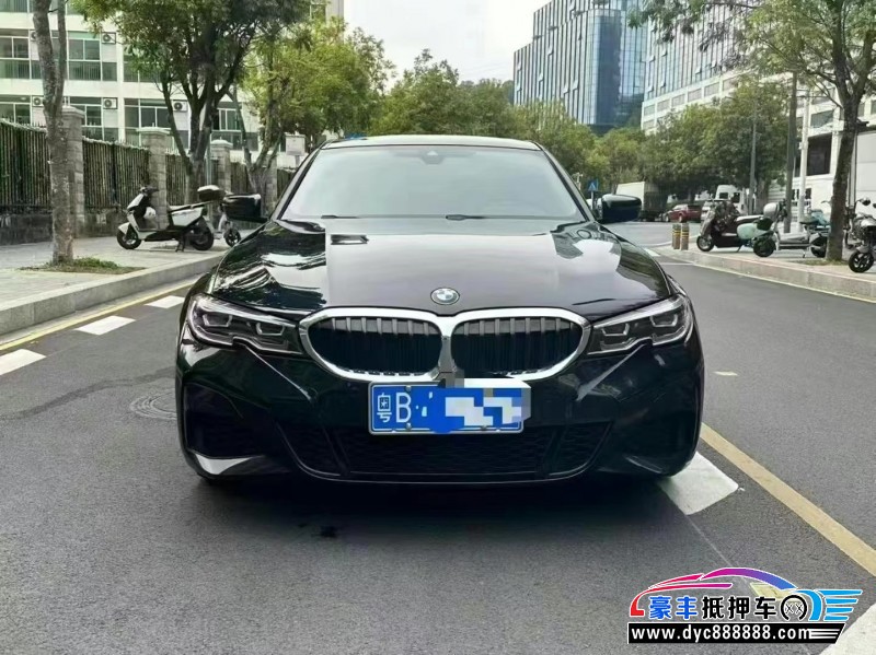 20年宝马3系轿车抵押车出售