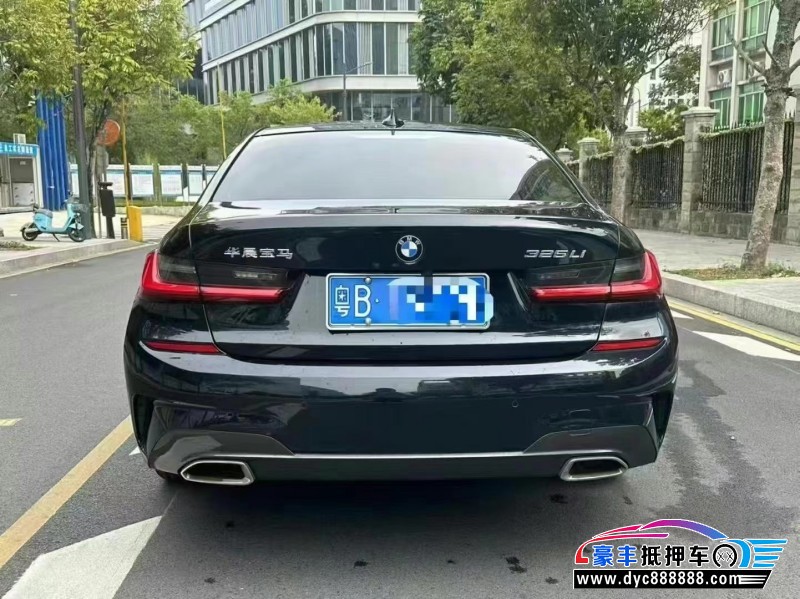 20年宝马3系轿车抵押车出售