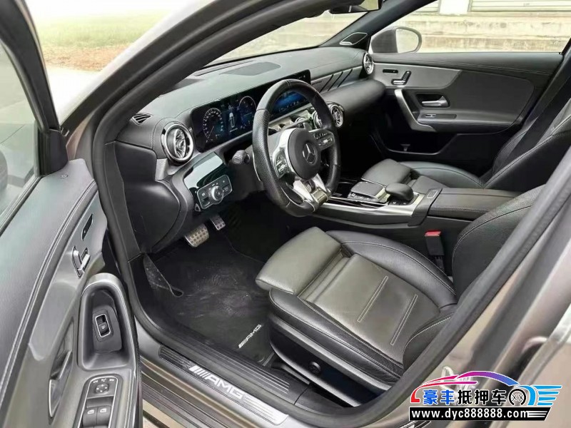 21年奔驰A级AMG轿车抵押车出售