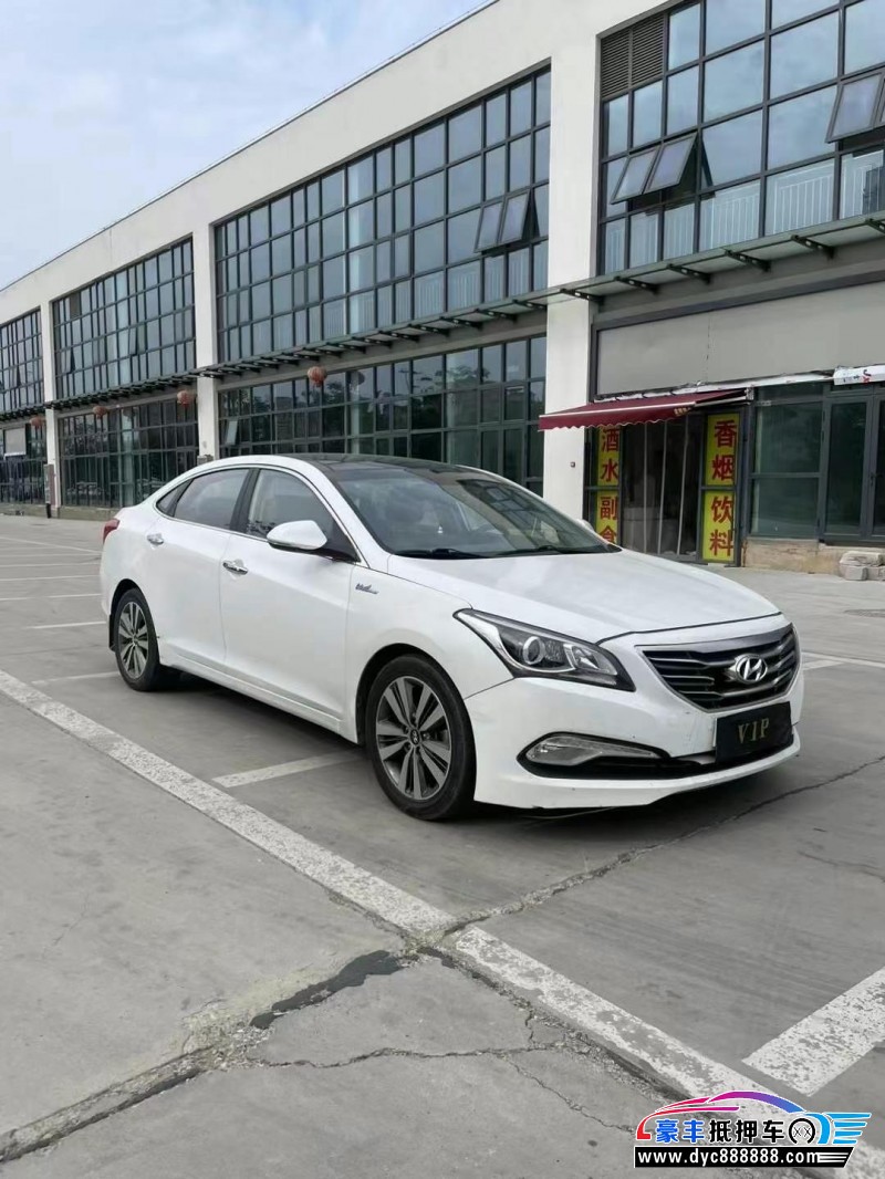 17年现代名图轿车抵押车出售