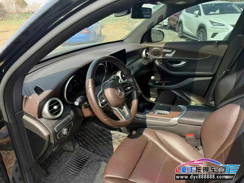 20年奔驰GLC(进口)轿车抵押车出售