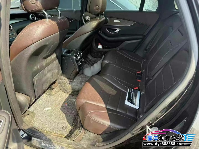 20年奔驰GLC(进口)轿车抵押车出售