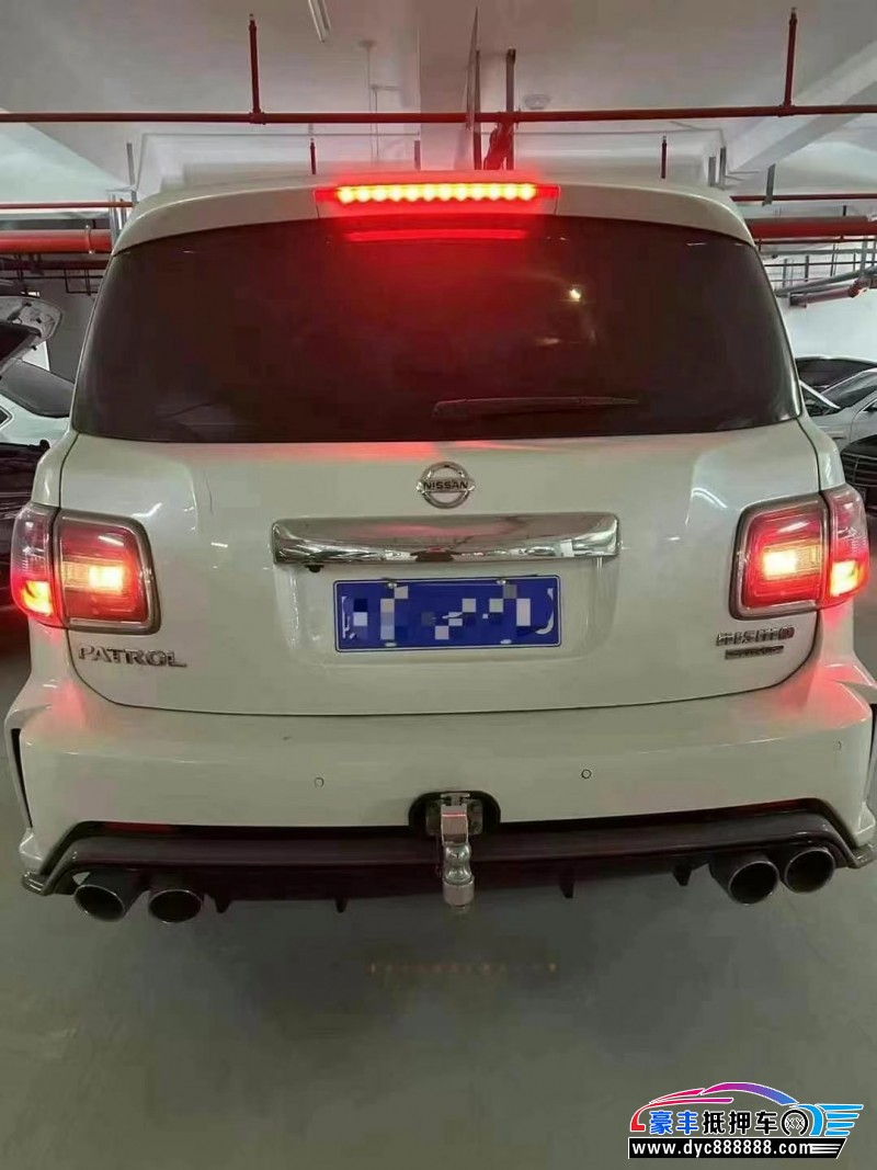 17年日产途乐轿车抵押车出售