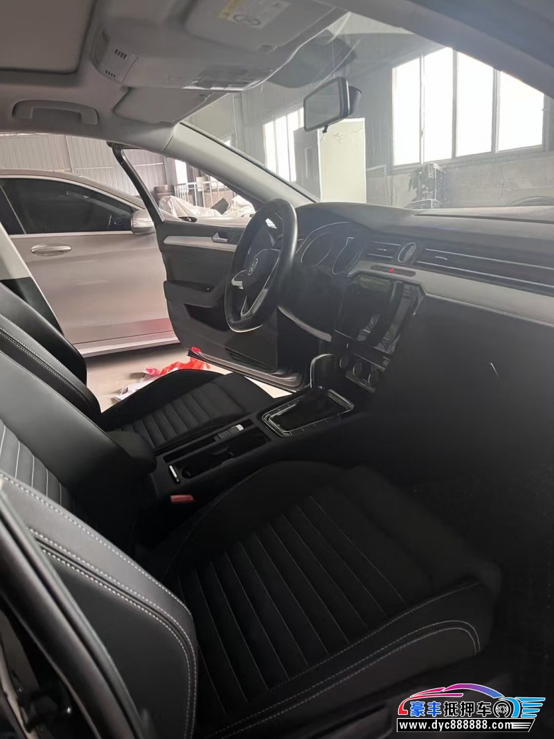 21年大众迈腾轿车抵押车出售