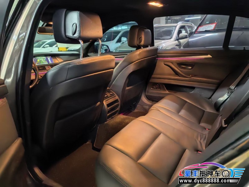 13年宝马5系轿车抵押车出售